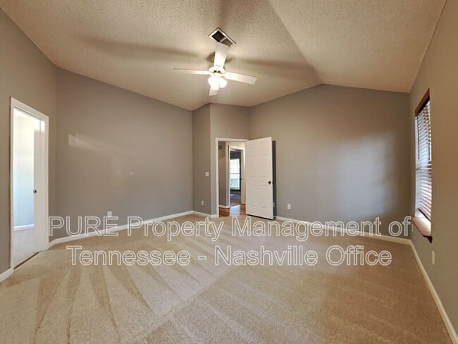 Building Photo - 2215 Joann Dr