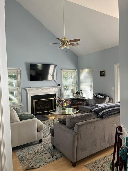 Building Photo - 4505 Crystal Creek Ct