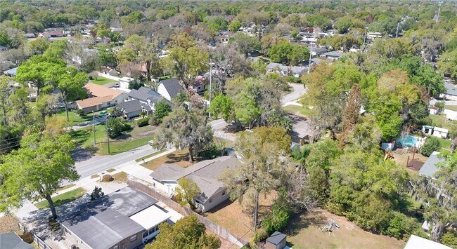 Building Photo - 4521 Conway Gardens Rd