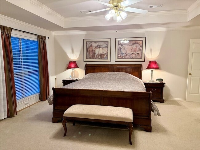 Building Photo - 1327 Barrington Dr