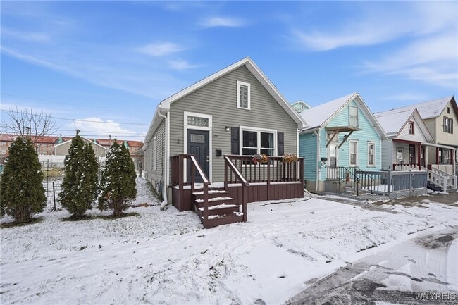 Building Photo - 265 Efner St