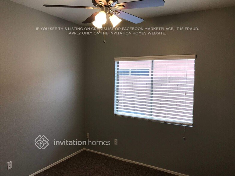 Building Photo - 6614 W Honeysuckle Dr