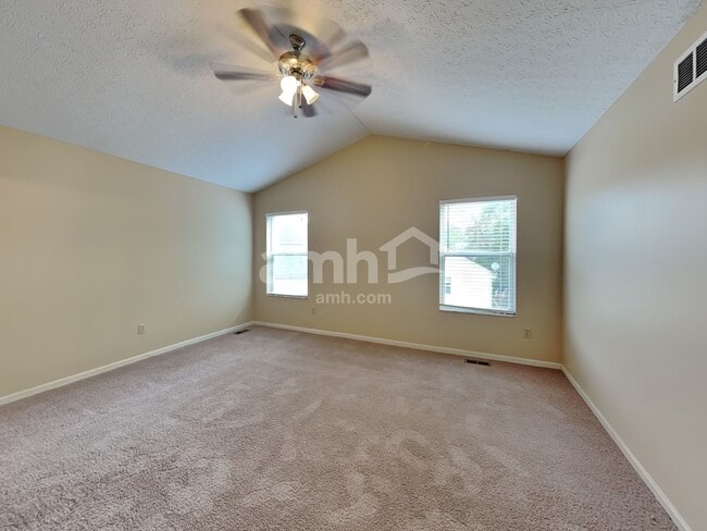 Building Photo - 392 Old Ivory Ct