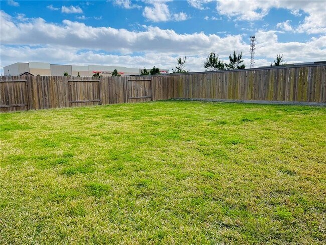 Building Photo - 21335 Cypress Live Oak Dr