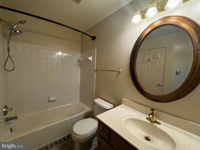 Building Photo - 9141 Gracious End Ct