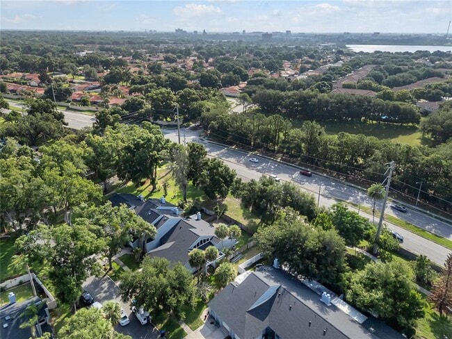 Building Photo - 8313 Citrus Chase Dr