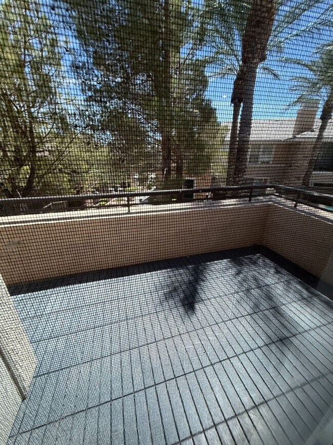 Building Photo - 821 Peachy Canyon Cir