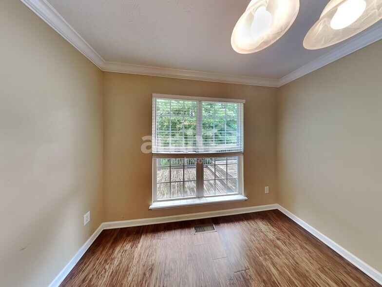 Building Photo - 5283 Catspaw Dr