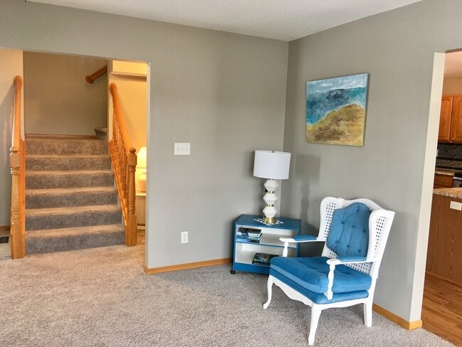 Building Photo - 5306 Meadowlark Ln