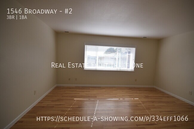 Building Photo - 1546 Broadway-#2