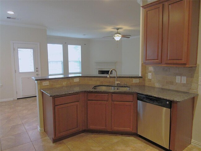 Building Photo - 24434 Sundance Spring Dr