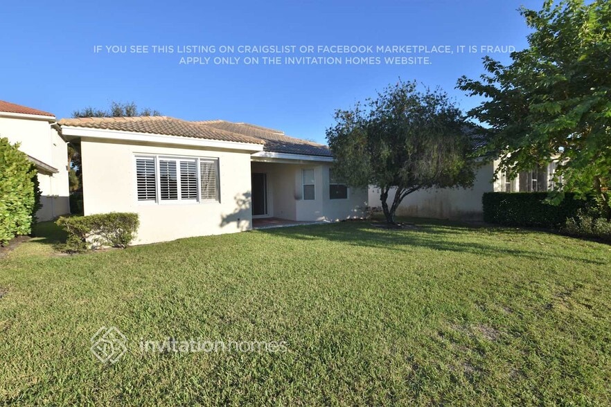 Building Photo - 117 Palm Cir