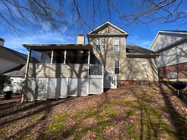 Building Photo - **ASK HOW YOU CAN MOVE IN WITH NO SECURITY DEPOSIT**111 Hanbury Lane - 4 BD, 2.5 BA Home in the A...
