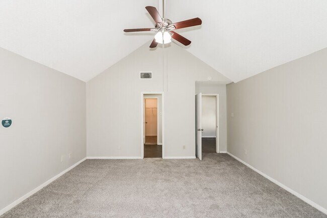 Building Photo - 12723 Ashford Knoll Dr