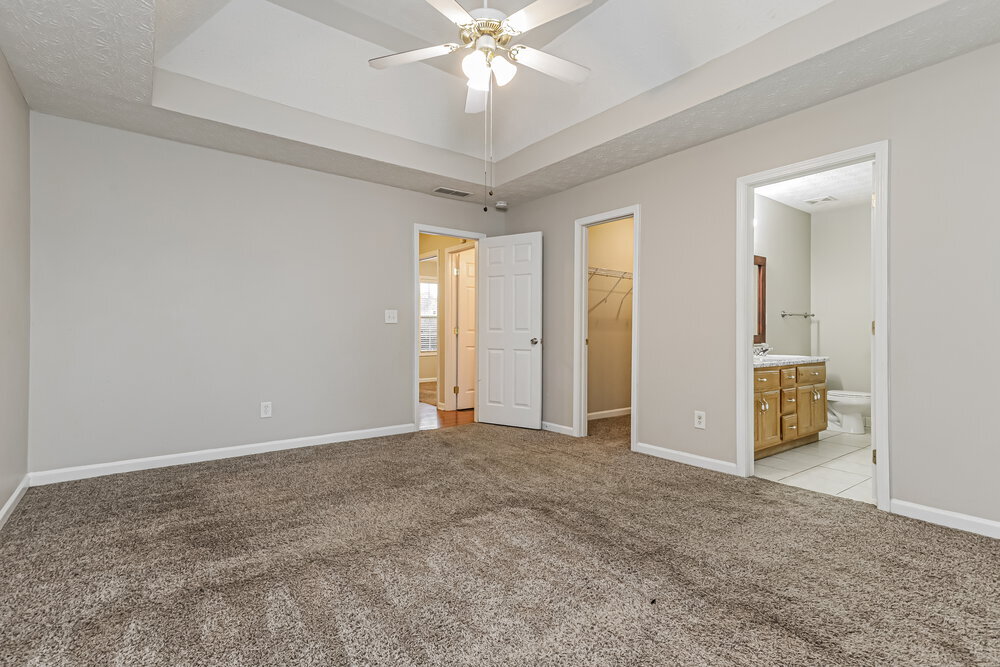 Building Photo - 437 Camella Cir