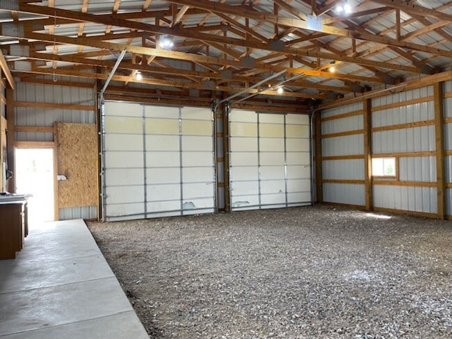 Building Photo - 6960 Whistler Dr
