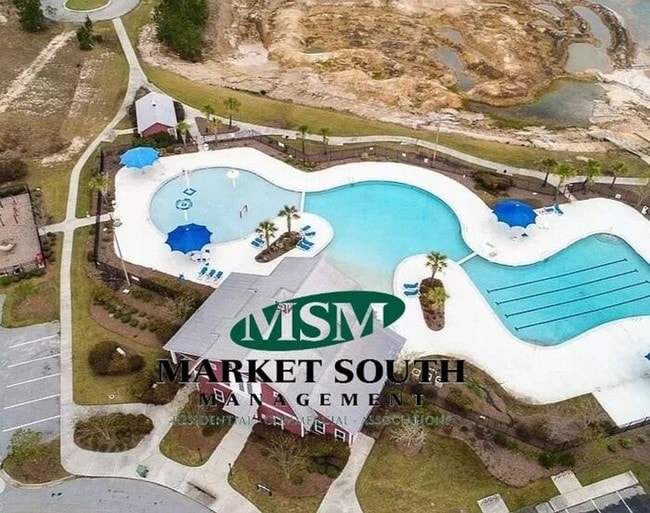 Building Photo - THE FARM----Clubhouse, Pool, & Play Yard!