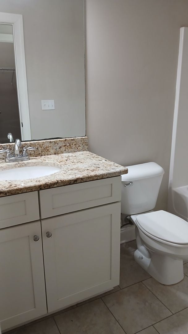 Building Photo - 4 Bed/4.5 Bath West End