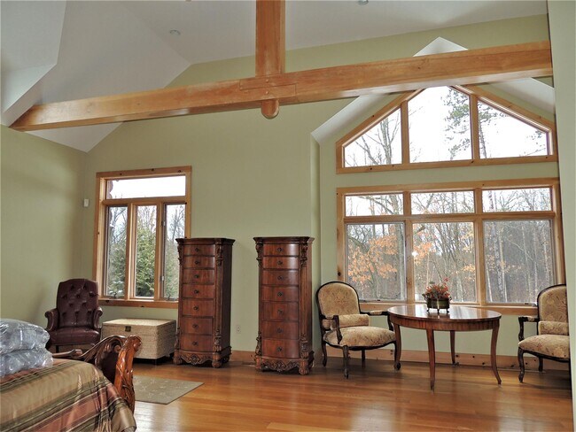 Building Photo - 438 Doodletown Rd