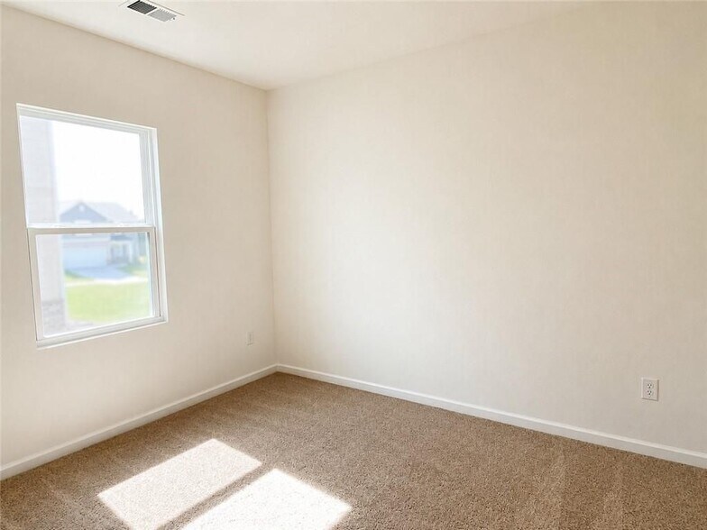 Building Photo - 408 Nola Ct NW