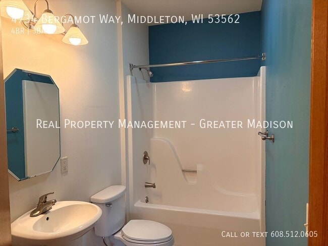 Building Photo - 4734 Bergamot Way