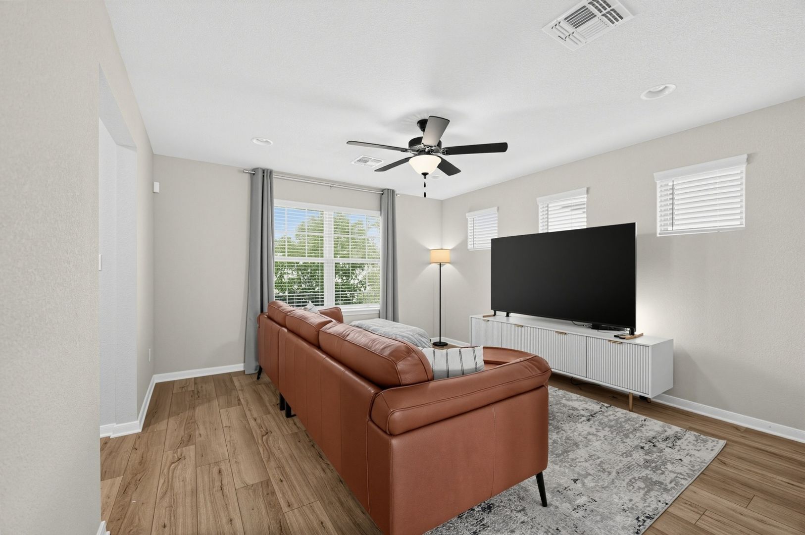 Building Photo - 360 Witchhazel Way