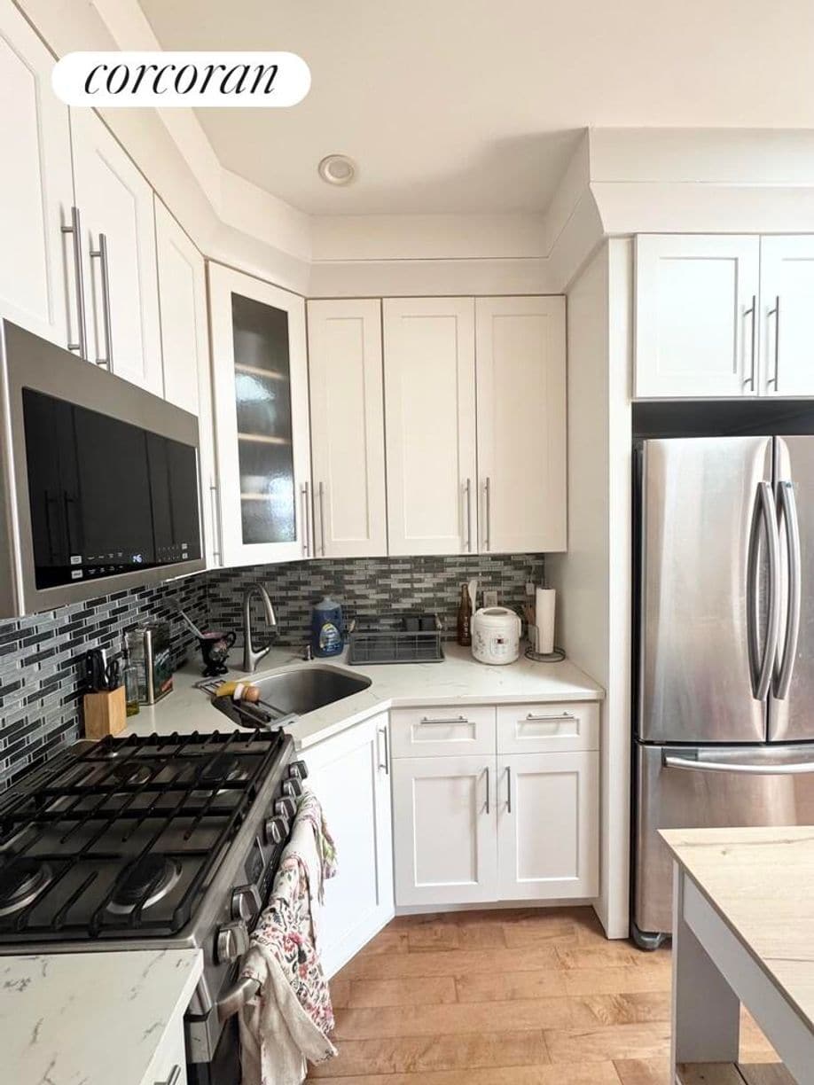 Building Photo - 703 MacDonough St