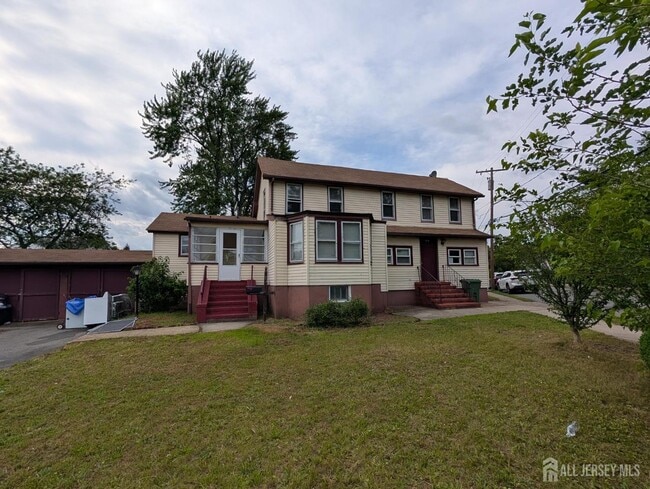 Building Photo - 217 MacArthur Ave
