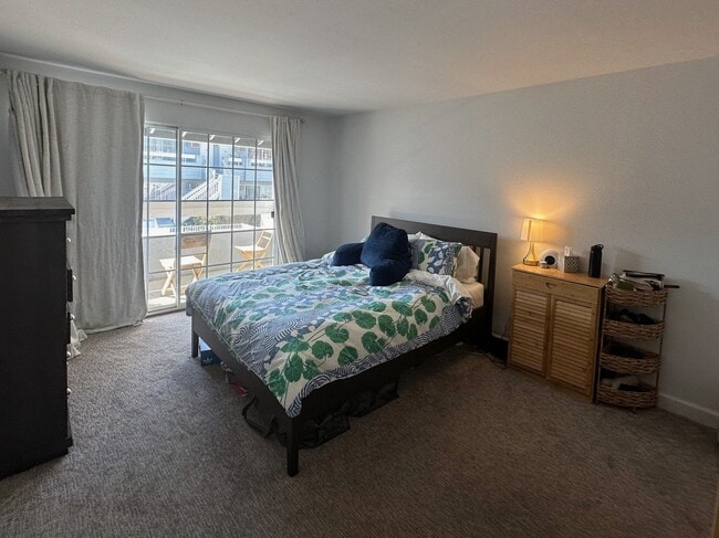 Bedroom - 20930 Parthenia St