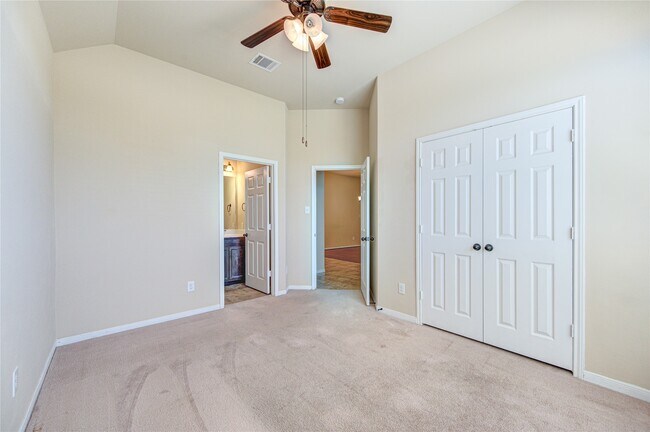 Building Photo - 23022 Silver Linden Ct