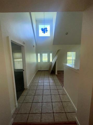 Building Photo - 1692 Farm Rd 2653 S