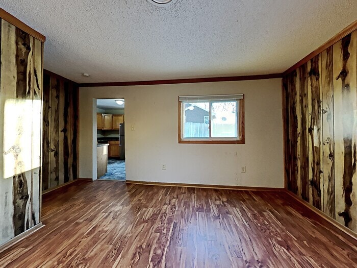 Building Photo - 10631 Dogwood St NW