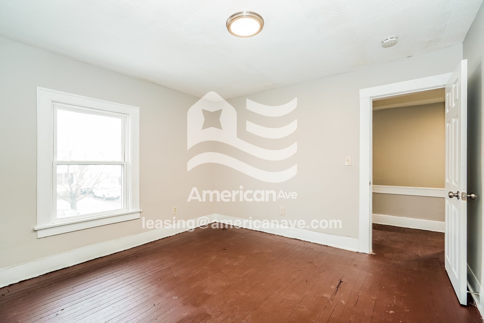 Building Photo - 196 N Burgess Ave