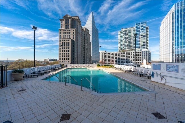 Building Photo - 3324 Peachtree Rd