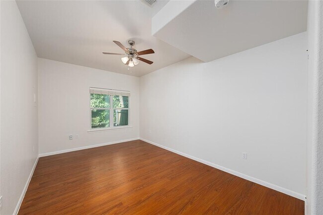 Building Photo - 4505 Red River St