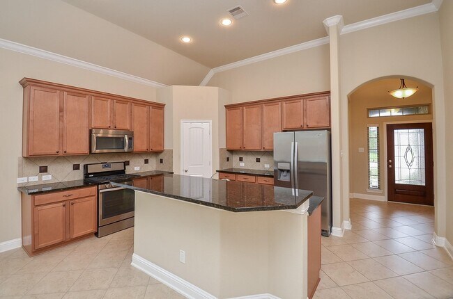 Building Photo - 27515 Huggins Crest Ct