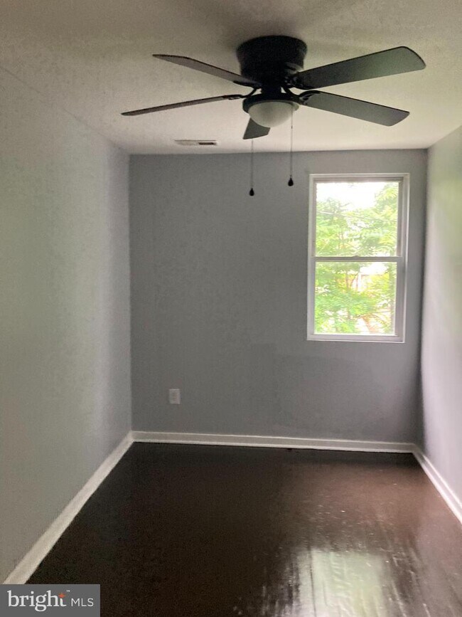 Building Photo - 4808 Wilern Ave