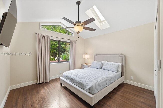 Building Photo - 21944 Town Pl Dr