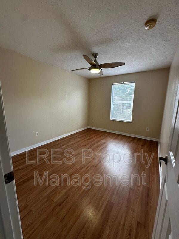 Building Photo - 2825 Cliffe Ct