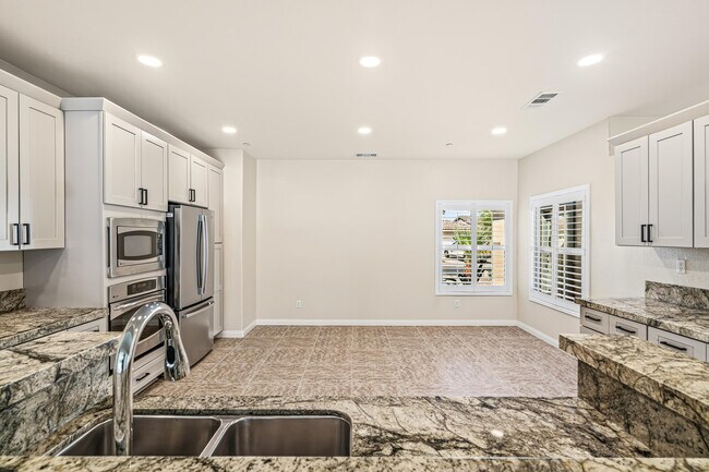 Building Photo - 1267 Oro Ridge