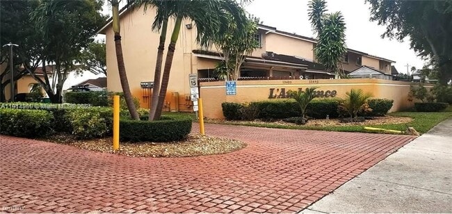 Building Photo - 13479 SW 62nd St