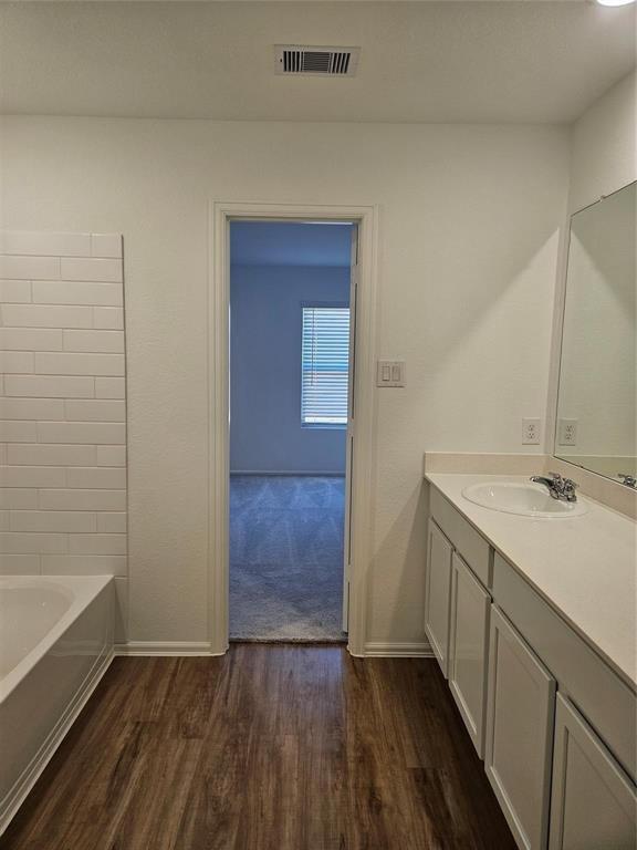 Building Photo - 9806 Bellwick Holw Ct