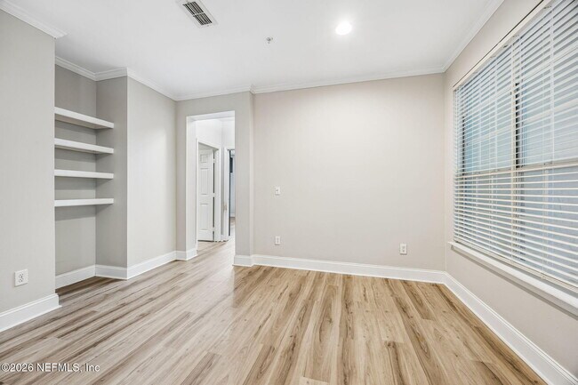 Building Photo - 170 Veracruz Dr