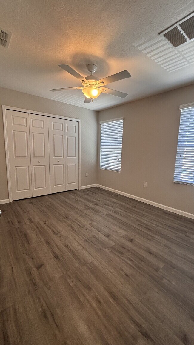 Building Photo - 1309 Corbett Ln