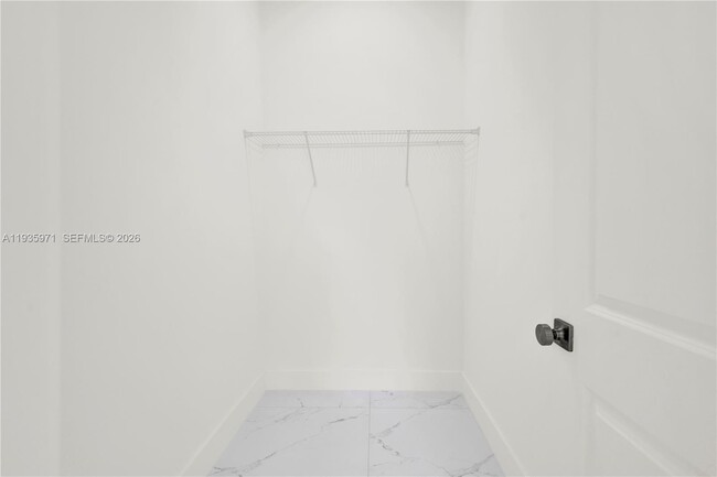 Building Photo - 66 Organ St