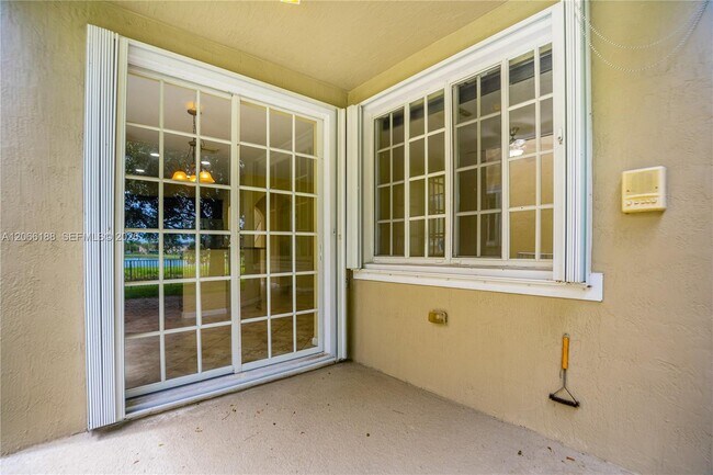 Building Photo - 27621 SW 139th Pl