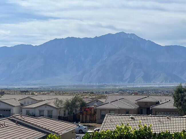 Building Photo - 13633 Overlook Dr