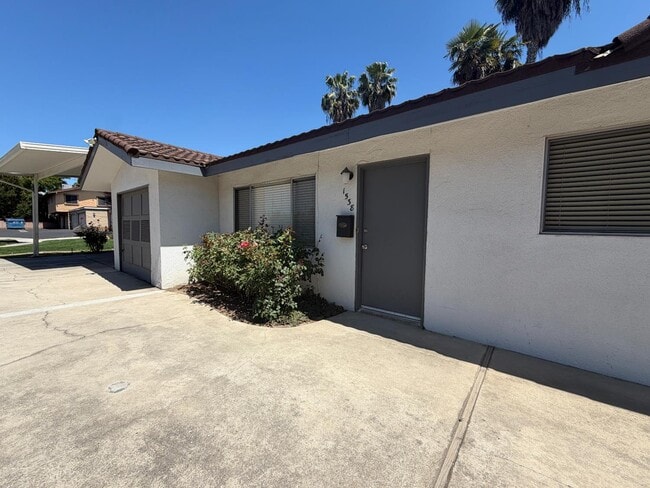 Building Photo - 1538 E Austin Way