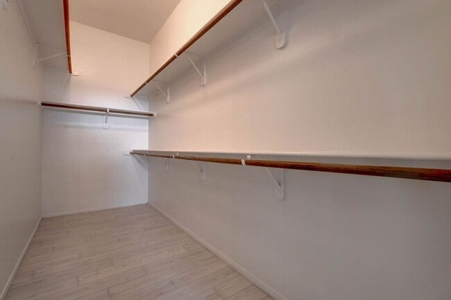 Building Photo - 700 Carnegie St