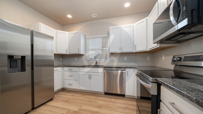 Building Photo - 5225 Palomino Ranch Point